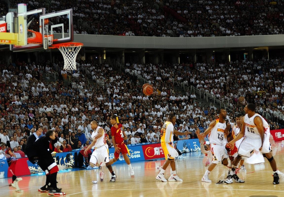 2008年北京奥运梦之队VS西班牙篮球巅峰对决回顾(图4)